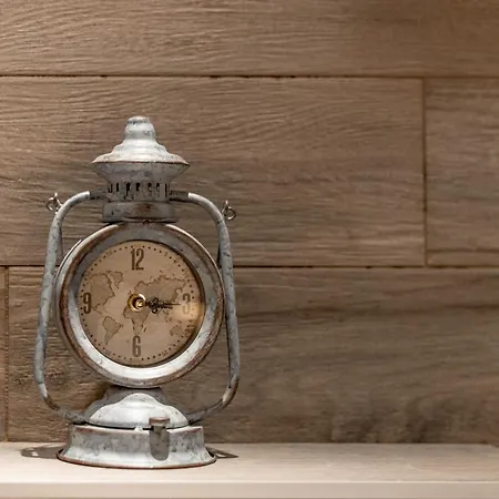 Reina Apartments Apartamento *