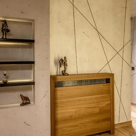 Bella Roe Premium Apartment