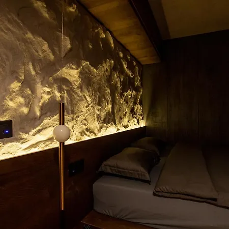 Appartement Reina Apartments *