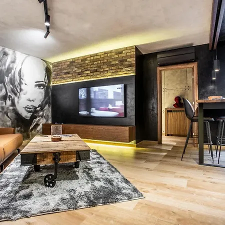 Reina Apartments Appartement